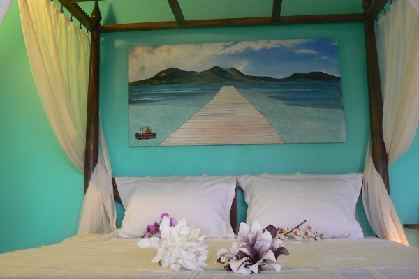 Hotel Donkey on the Beach (Clarence House)